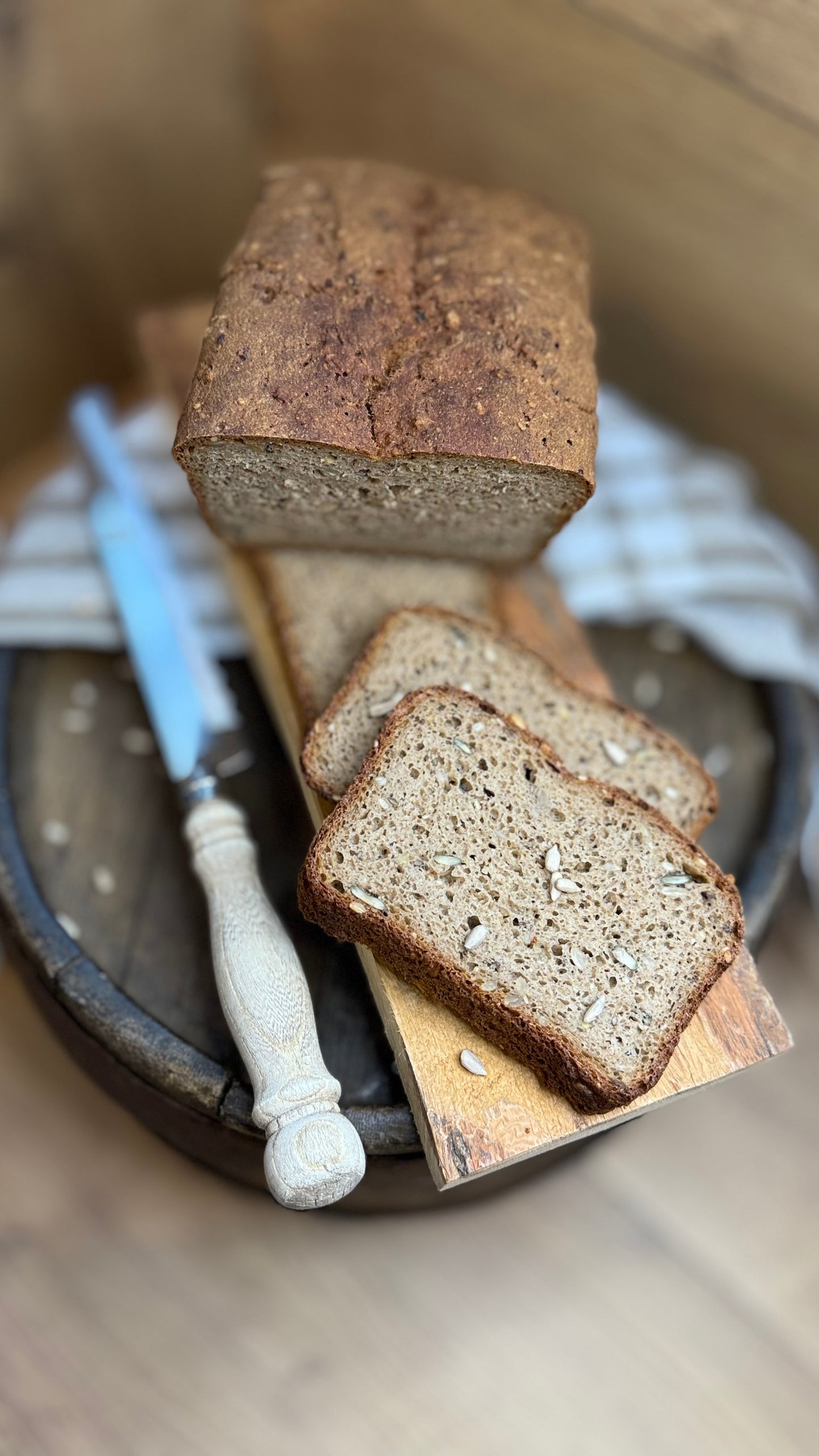 Rezept glutenfreier Rührknüller – Buchweizenbrot